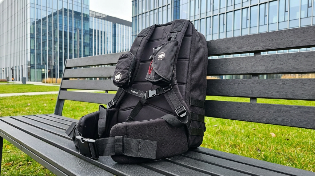 Tył plecaka GORUCK Rucker 4.0 - system nośny i pas biodrowy