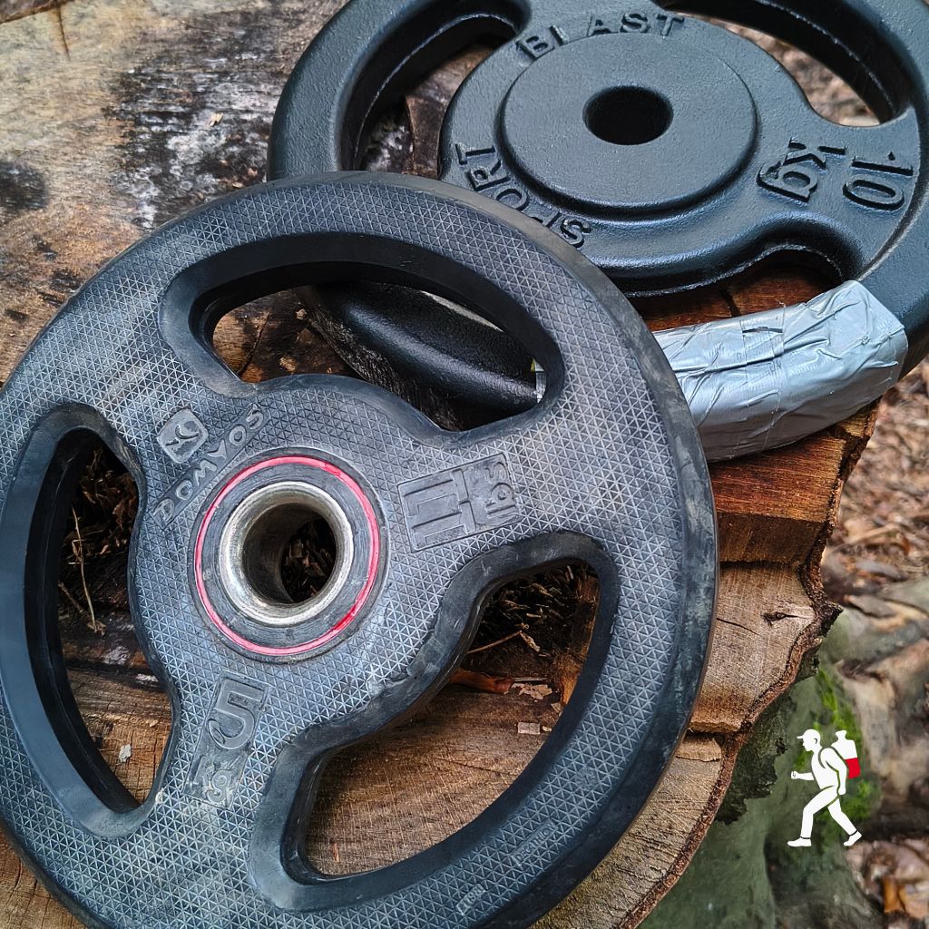 Spacer farmera sprzęt na start — talerze Corength 5 kg z Decathlonu